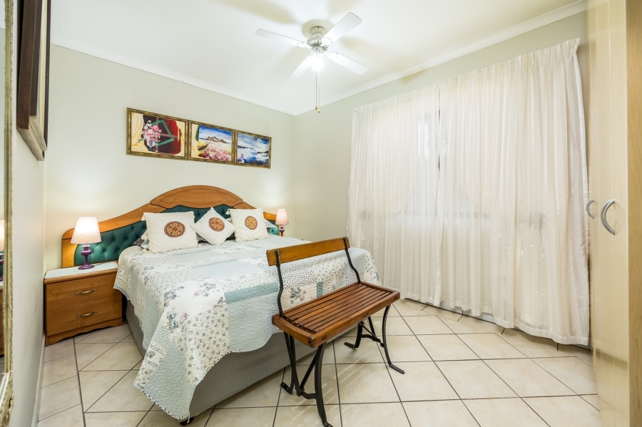 9 Bedroom Property for Sale in Vierlanden Western Cape